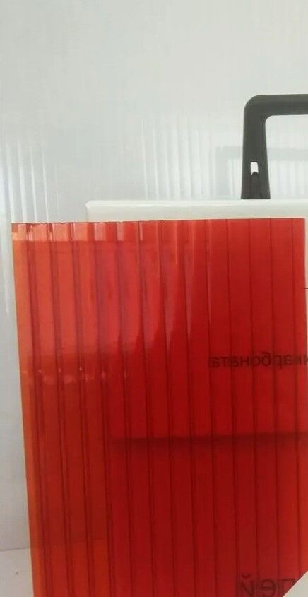 Сотовый поликарбонат PLATINO Красный 6 мм (2,1*12 м) PetAlex Platino