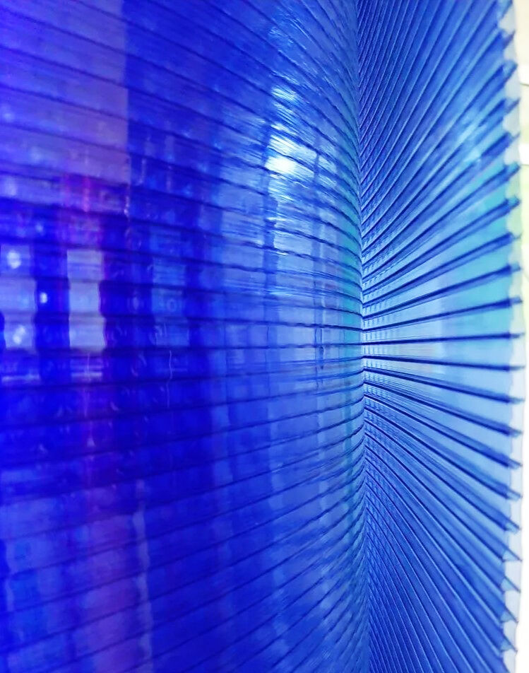 Сотовый поликарбонат KINPLAST Синий 6 мм (2,1*12 м)