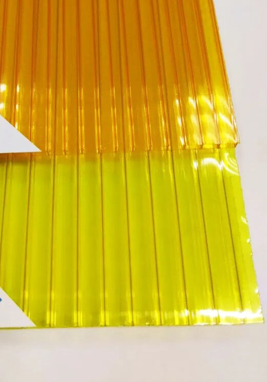 Сотовый поликарбонат AGROLUX Желтый 8 мм (2,1*6 м) AgroLux