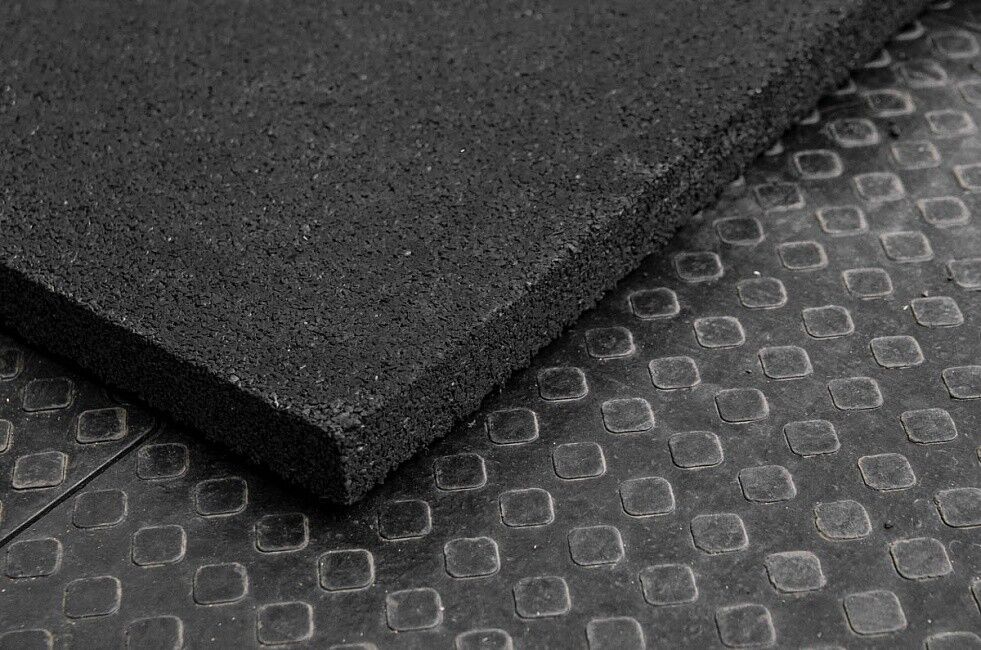 Резиновые покрытия ковры диэлектрические толщина 6 750х750