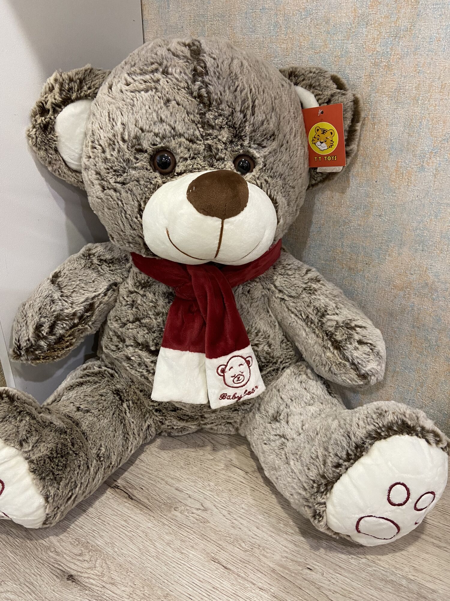 Мягкая игрушка Медвежонок Люкс с шарфом 45 см
